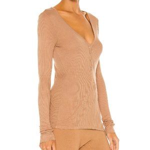 Enza Costa XS Silk Ribbed Long Sleeve Henley Pecan